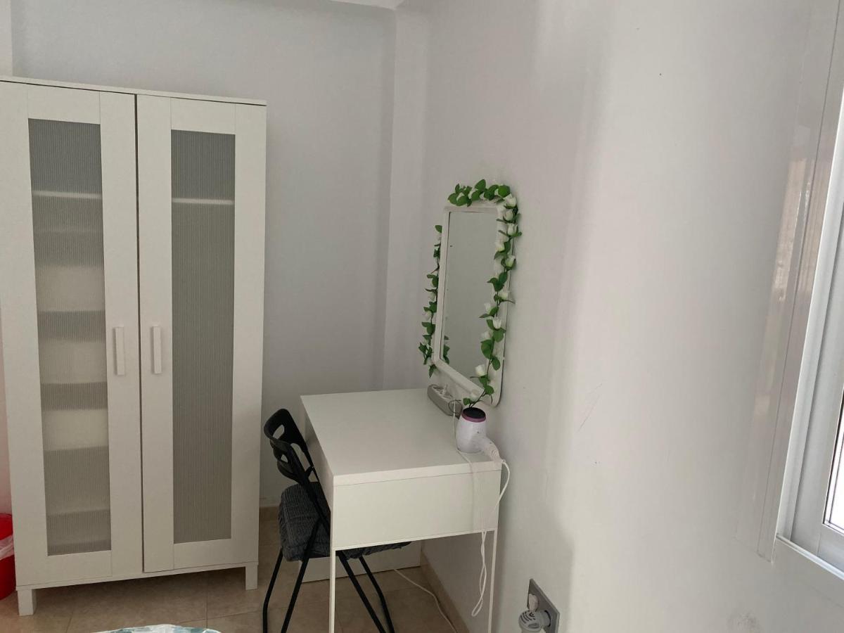 Malaga Centro Habitaciones Privada En Apartamento Compartidos 외부 사진